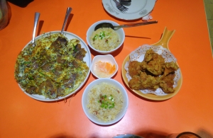 Sincerity Fried Chicken, Oyster Cake and Sincerity Fried Rice
